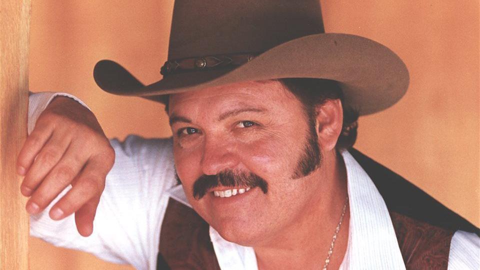 Tucson couple to open for Macy Gray; classical music fills the parks